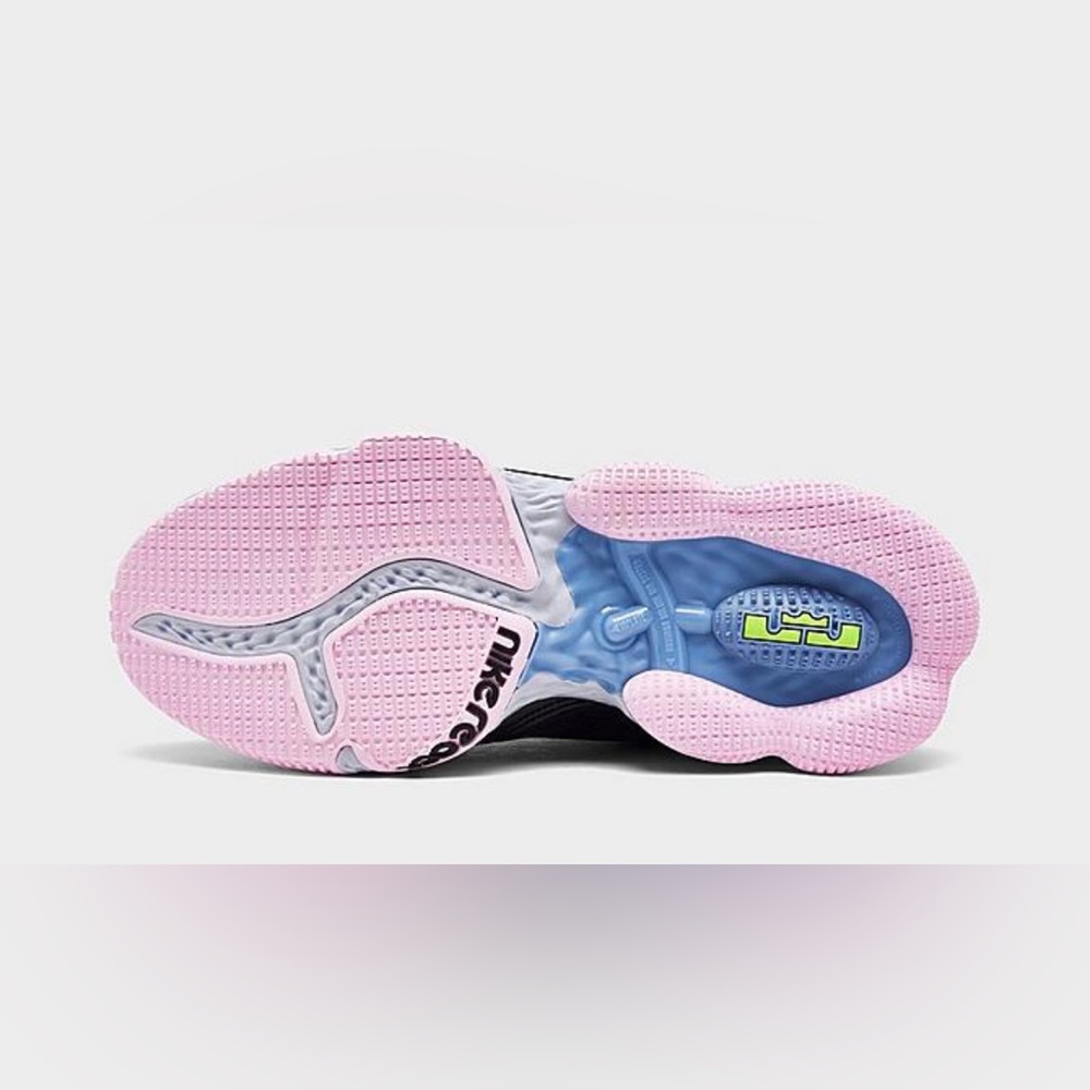 NIKE LEBRON 19 LOW SEASONAL BASKETBALL SHOES - Picture 3 of 5